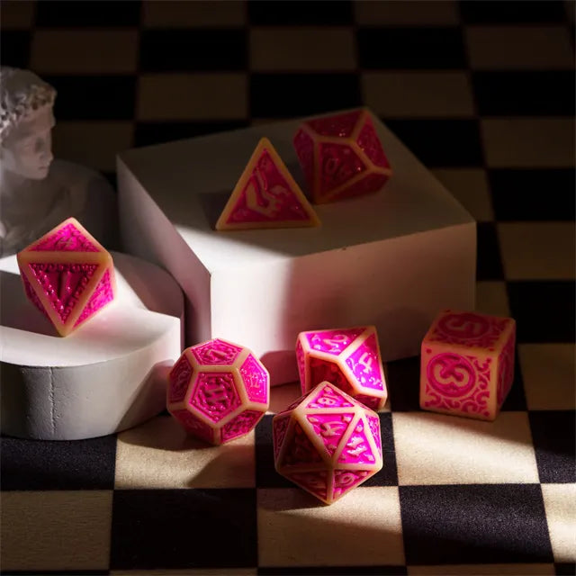 Off-White with Pink Irregular Pattern Fill: 7-Piece Acrylic Dice Set