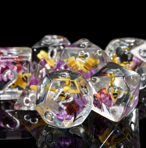 Bees Dice 7-Dice Set Pink w/ Yellow Bee Inside Dnd Dice Set