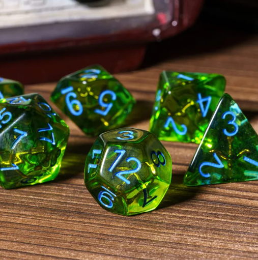 Mystic Archer's Enchantment | Green 7-Dice DND Hunter Dice Set