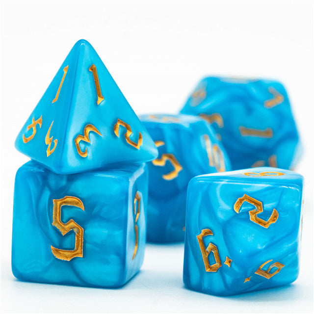 Blue Macaron 7-Dice Blend Set w/Gold Numbers