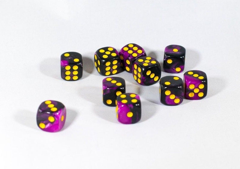New Royal Purple and Black Dice with Yellow Pips 12mm D6 RPG Dice (10) Yahtzee