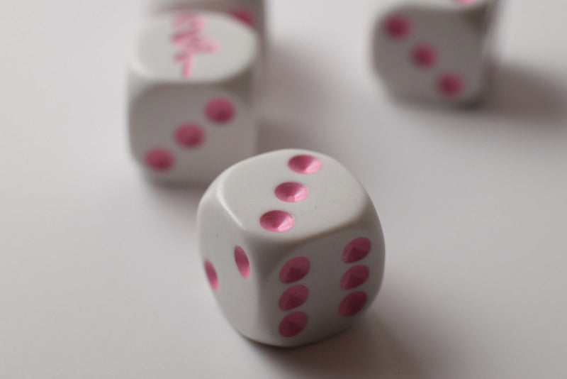 NEW White Dice with Pink Flamingo Dice 6 Sided Bunco RPG Game D6 16mm (sold per piece)
