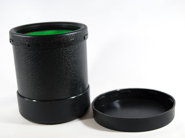 Black dice cup with lid and green interior felt. Great for yahtzee and other games. Also great for transporting dice on the move. Great dice cup.